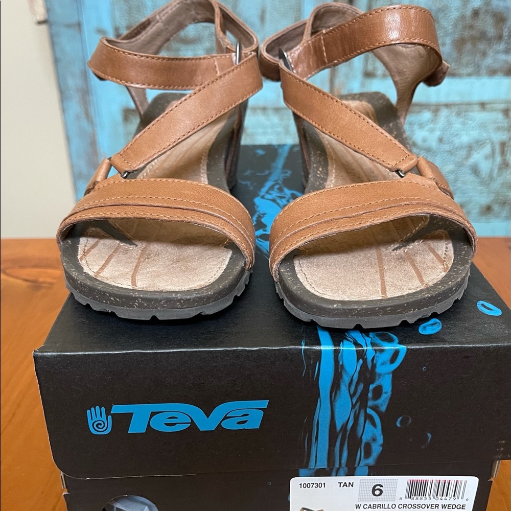Teva sandals size 6 tan in box only tried on